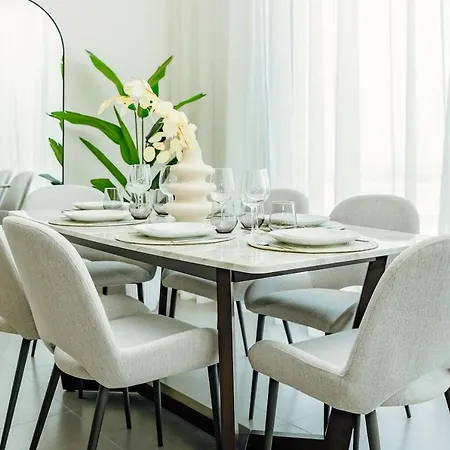 Higuests - Creekside Stylish 3Br Apartment With Views Dubai Exterior photo